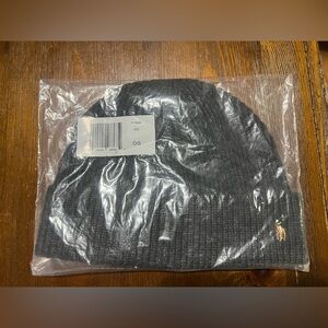 Polo Ralph Lauren Signature Pony Wool-Blend Beanie ( Barclay Heather)